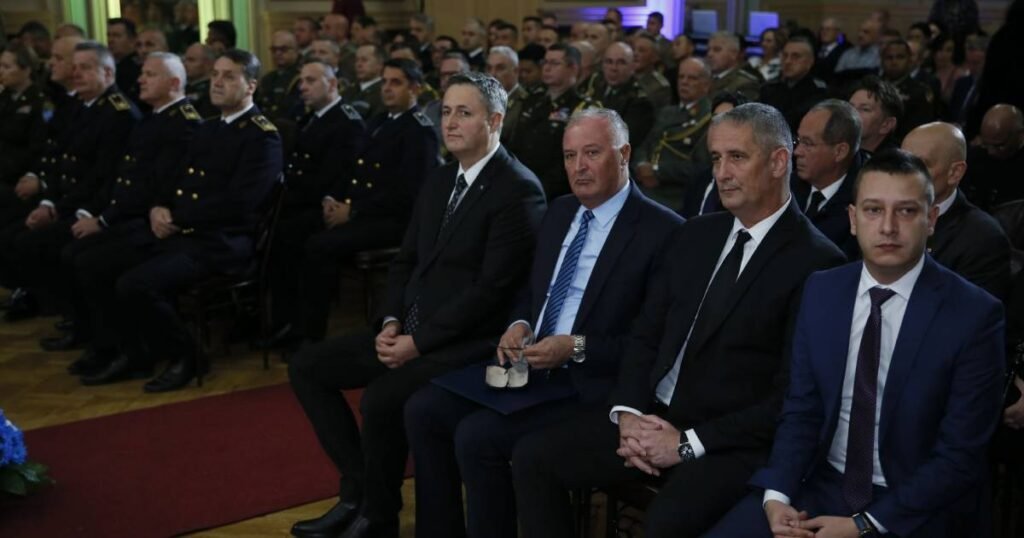 Helez: Oružane snage BiH su jače nego ikad