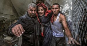 Izrael nastavlja ofanzivu, u bombardiranju Khan Yunisa ubijene desetine ljudi