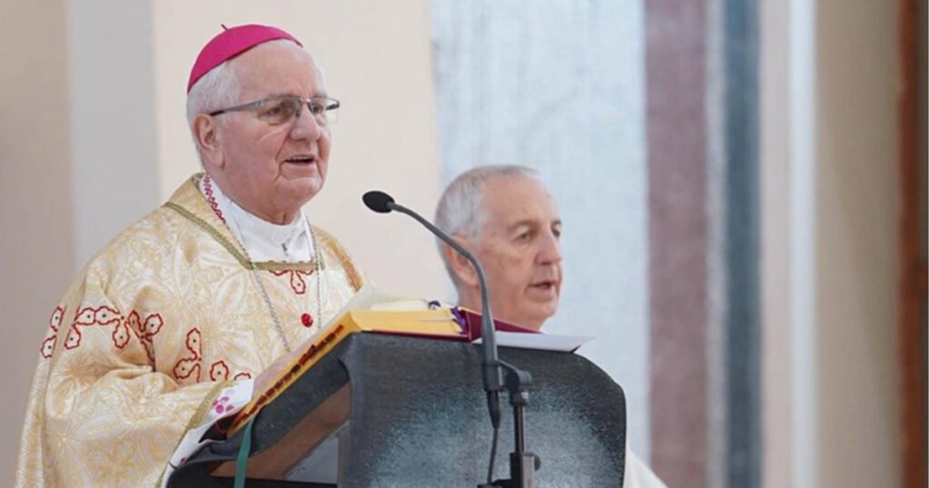 Biskup Komarica: Ono što se dogodilo Hrvatima u RS-u je strašan grijeh pred Bogom