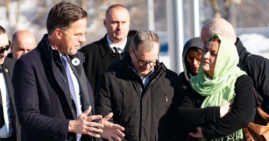 Nizozemski premijer posjetio Srebrenicu i poklonio se žrtvama