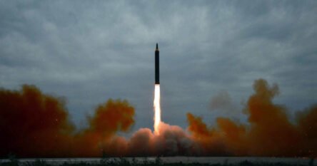 Sjeverna Koreja lansirala više projektila prema Japanskom moru 