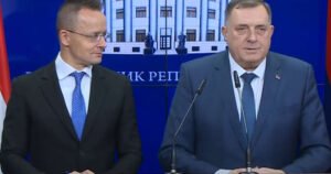 Mađarski šef diplomatije bio je Dodiku “muzika za uši”: Szijjarto teško kritikovao EU