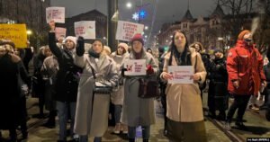“Porodilište, a ne klaonica”: Protest nakon smrti bebe na porodu