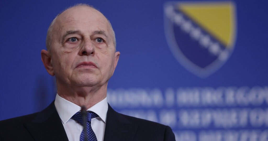 Geoana pozvao vlasti BiH da iskoriste šansu i veliku podršku na evropskom putu