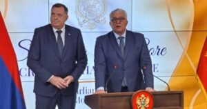 Mandić “preživio” posjetu Dodika, ostaje na čelu Skupštine Crne Gore