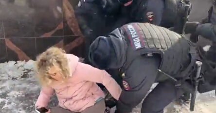 Više od 400 uhapšenih: Ovako su završili oni koji su javno dali podršku Alekseju Navaljnom