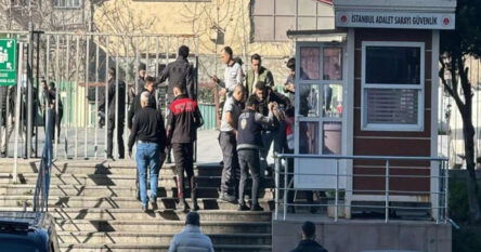 Turska policija ubila dvoje napadača tokom napada na sud u Istanbulu