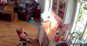 Kamera snimila zastrašujući trenutak: Majka je samo čula vrisak bebe