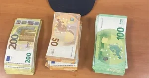 Kamiondžija iz BiH mislio je da dobro sakrio 32.500 eura. Pronašli su ih i oduzeli mu