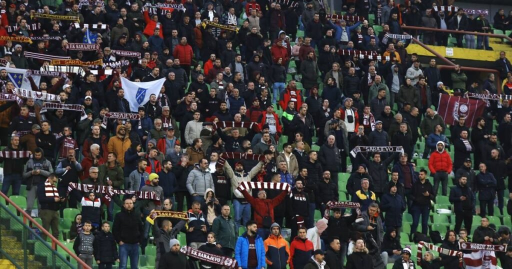 BBC-ov novinar o dešavanjima na Koševu: Igrači se vratili da aplaudiraju navijačima