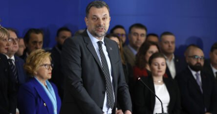 Konaković: Političari koji nemaju rješenja krili su se iza emocija naroda