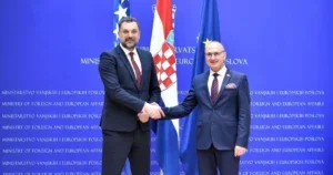 Konaković u Zagrebu: Kompromis i dijalog su se isplatili