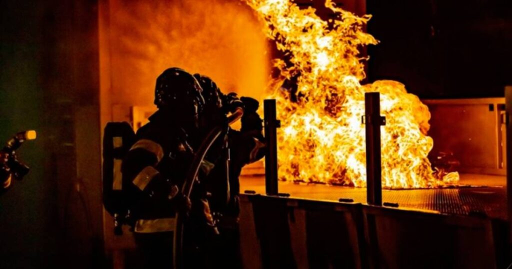 Tragedija: Jedna žena poginula u požaru u Atini