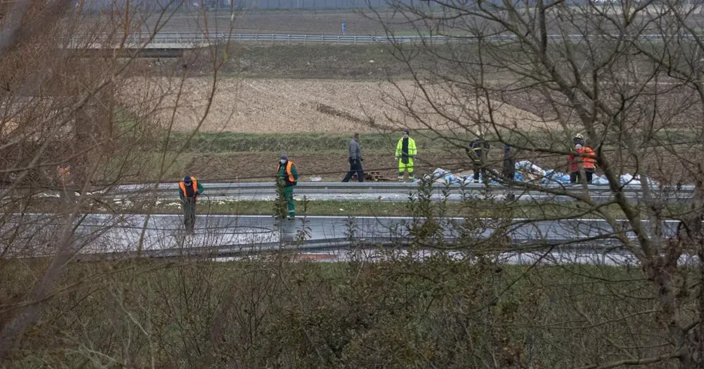 Dvoje mrtvih u teškom sudaru u Hrvatskoj, dio autoceste je zatvoren