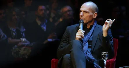 Njemačka protjerala Yanisa Varoufakisa, potpuno mu zabranili da priča o politici