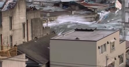 Očekuje se cunami i valovi do tri metra: Japan izdao upozorenje za evakuaciju