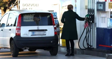 Osjetno pojeftinilo gorivo na pumpama u BiH, ovo su nove cijene