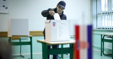 Hrvatski državljani u BiH danas i sutra glasaju na parlamentarnim izborima