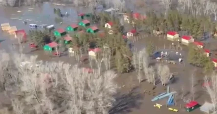 Pukla brana kod ruskog grada Orska, u toku evakuacija