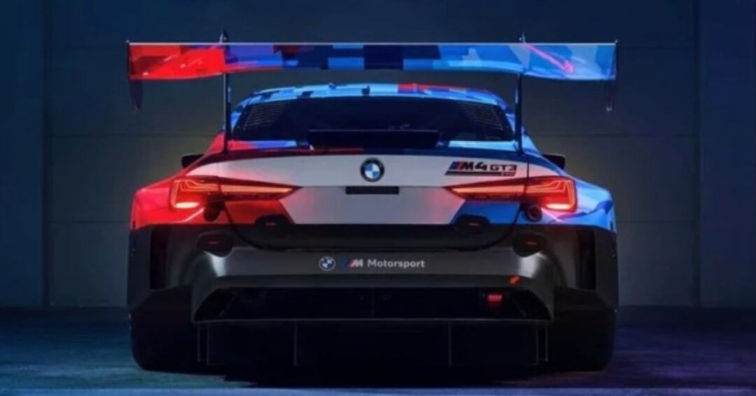 BMW M4 straga