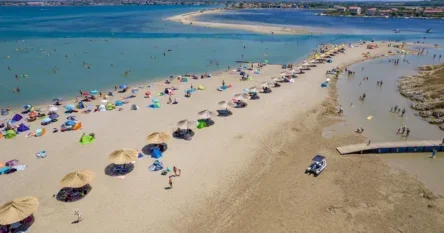 Najduža plaža u Hrvatskoj duga je osam kilometara i pješčana je. Znate li gdje se nalazi?