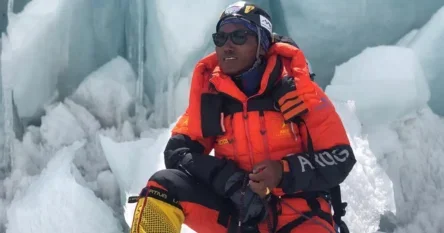 Planinski vodič postavio novi rekord svojim 30. usponom na Everest