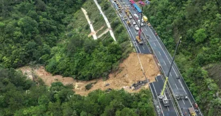 U strašnoj nesreći poginulo 48 ljudi, herojski potez vozača kamiona spasio mnoge živote