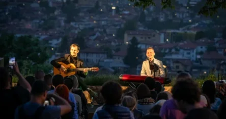 Na prepunoj Žutoj tabiji izveden spektakularan koncert “Sarajevo World Music”