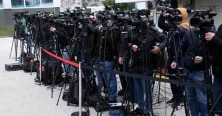 Građani BiH najviše vjeruju medijima, a najmanje političarima i strankama