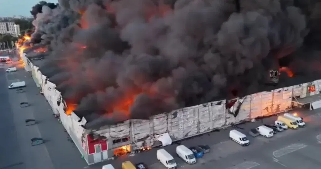 Iza niza nedavnih velikih požara u Poljskoj stoji Rusija?