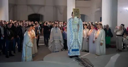 Nakon više od 30 godina vjernici dočekali Vaskrs u sabornoj crkvi  u Mostaru
