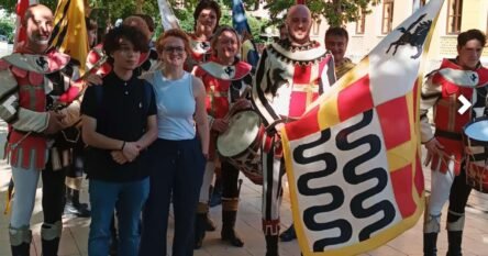 Akrobacijama sa zastavama ‘Barjaktari iz Arezza’ nastupili u Mostaru