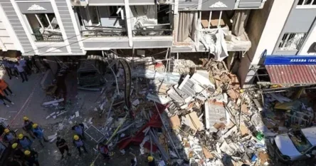 Eksplodirao plin u restoranu u Turskoj, poginulo četvoro ljudi. Snimljen trenutak eksplozije