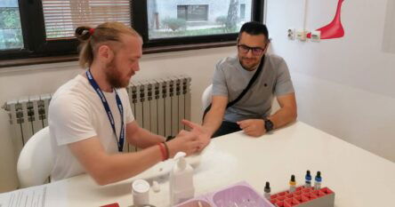 Zaposlenici Bosnalijeka organizovali akciju darivanja krvi
