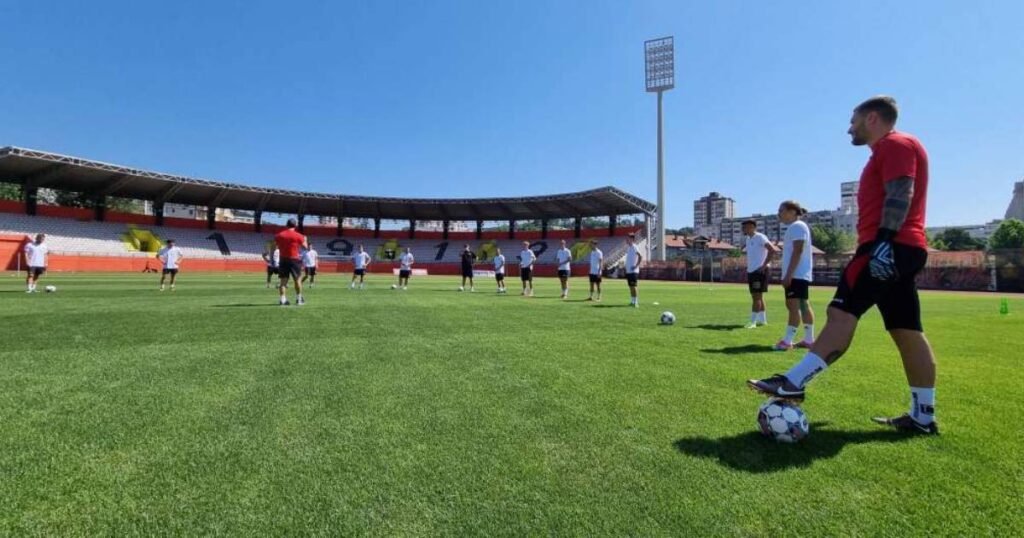 Fudbaleri Slobode počeli pripreme: “Pred nama je teška godina”