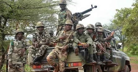 Više od 40 mrtvih: “Naoružani muškarci opkolili su selo i pucali na ljude”