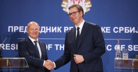 Politico: Scholz pod velom tajne hitno putuje u Srbiju. Potpisat će ugovor s Vučićem