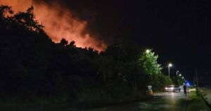 Vatromet izazvao veliki požar na brdu u Podgorici, uhapšeni osumnjičeni