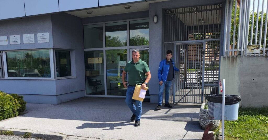 Samir Nukić osuđen na uslovnu kaznu za vrijeđanje stradale djece u Vitezu
