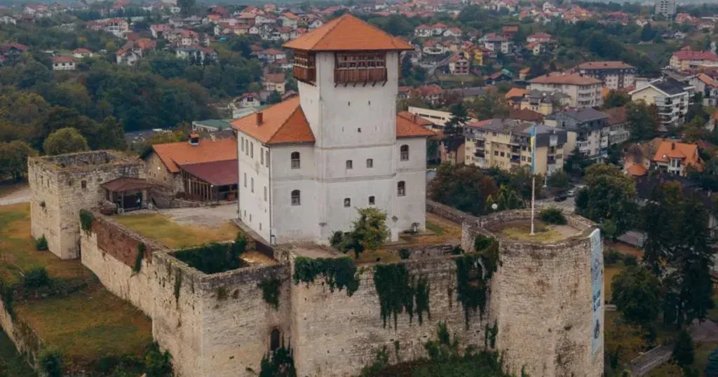 Sve spremno za otvaranje 51. Sajma šljive u Gradačcu