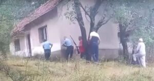 Drama u Hercegovini: Migrant pucao i bacao bombe, pa se zabarikadirao u napuštenoj kući