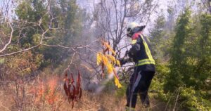 Požari na području Mostara pod kontrolom, ugašen požar u Jasenici