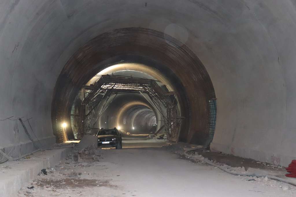 tunel hranjen