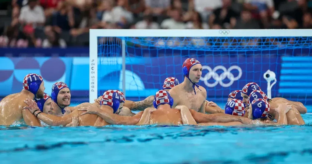 Čeka nas vatreno finale: Za zlato u Parizu će igrati vaterpolisti Hrvatske i Srbije