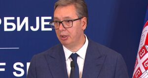 Aleksandar Vučić potpisao saglasnost za obavljanja redovnog vojnog roka