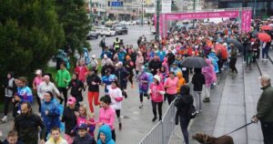 Više od 550 heroina, žena operisanih od raka dojke, predvodilo “Race for the Cure”