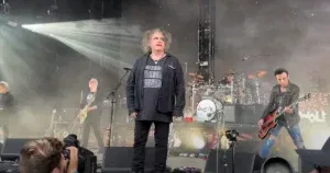 Kultni bend The Cure objavio pjesmu “Alone” nakon 16 godina pauze