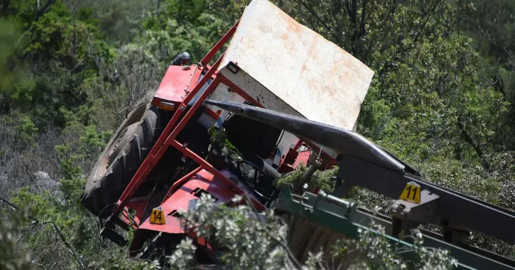 Tragedija na lokalnom putu: Traktor se prevrnuo, poginuo muškarac