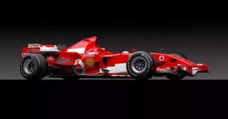 Prodaje se Ferrarijev bolid u kojem je legendarni Schumacher u njemu pobjeđivao 2006.