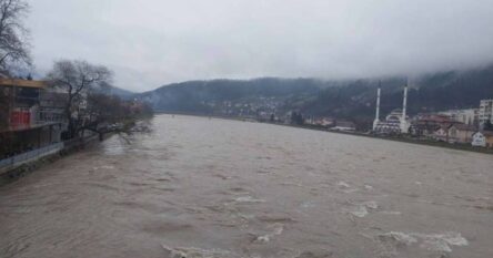 Bilježi se opadanje vodostaja na hidrološkim stanicama na vodnom području rijeke Save